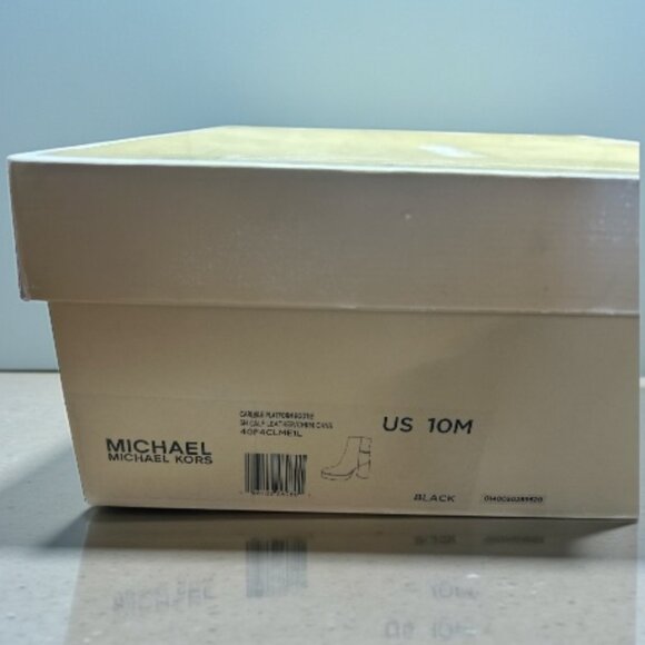 MICHAEL Michael Kors Carlisle Black Leather Platform Boot - Size 10 M (NEW) - Picture 10 of 11
